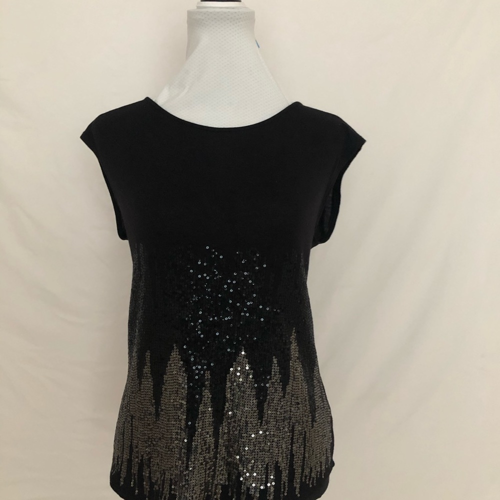 Women’s SZ Small from The Limited Black T-Shirt